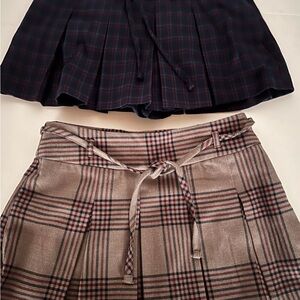 Hollyster Navy and Tan Plaid Mini Skirt Set